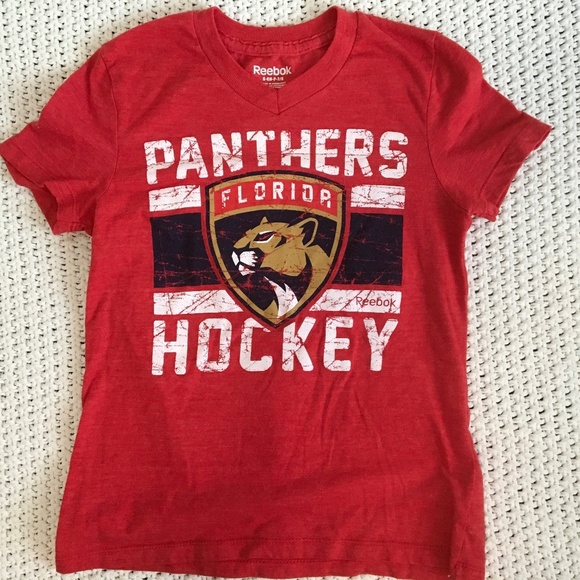 REEBOK PATHERS V-NECK TSHIRT - Picture 1 of 4